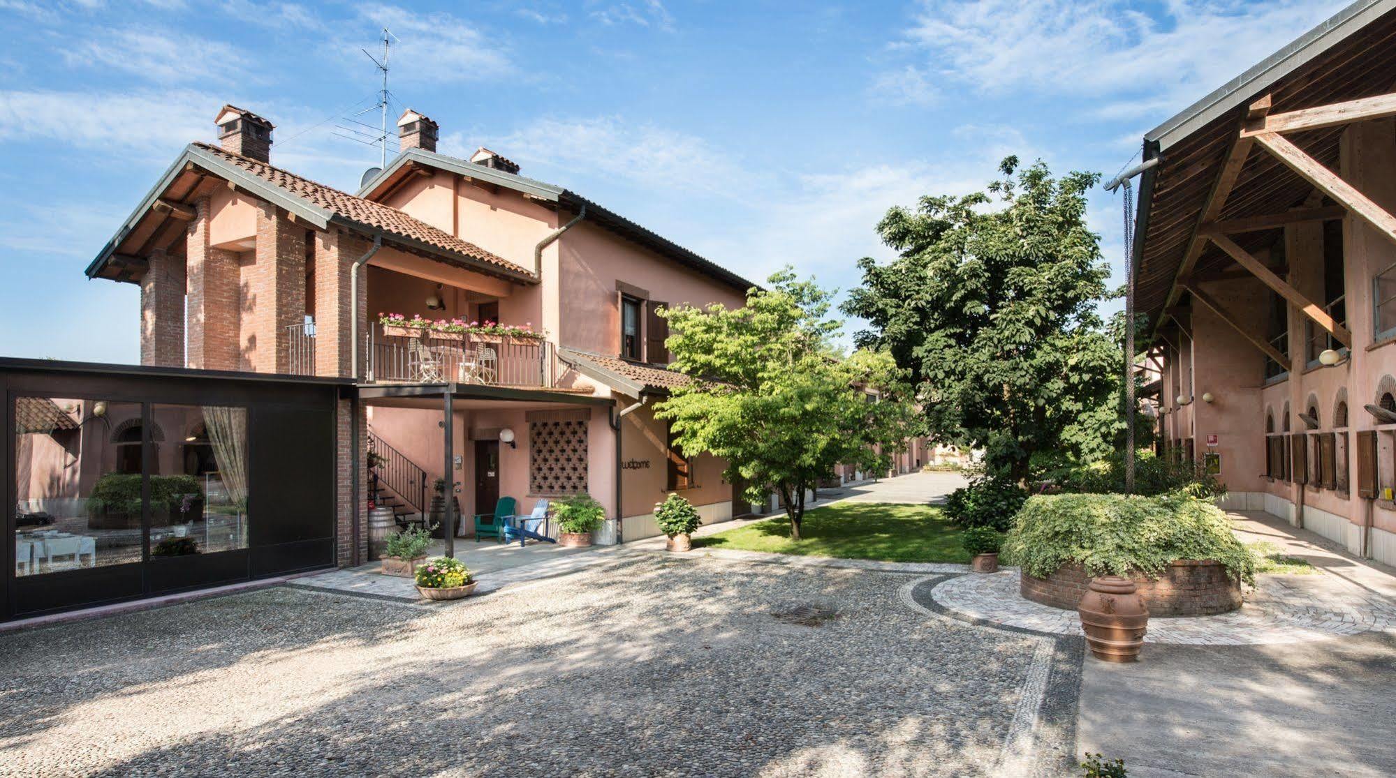 Arluno San Giacomo Horses & Agriturismo מראה חיצוני תמונה